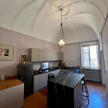 Dimora Palazzo Ubaldini Appartamento *